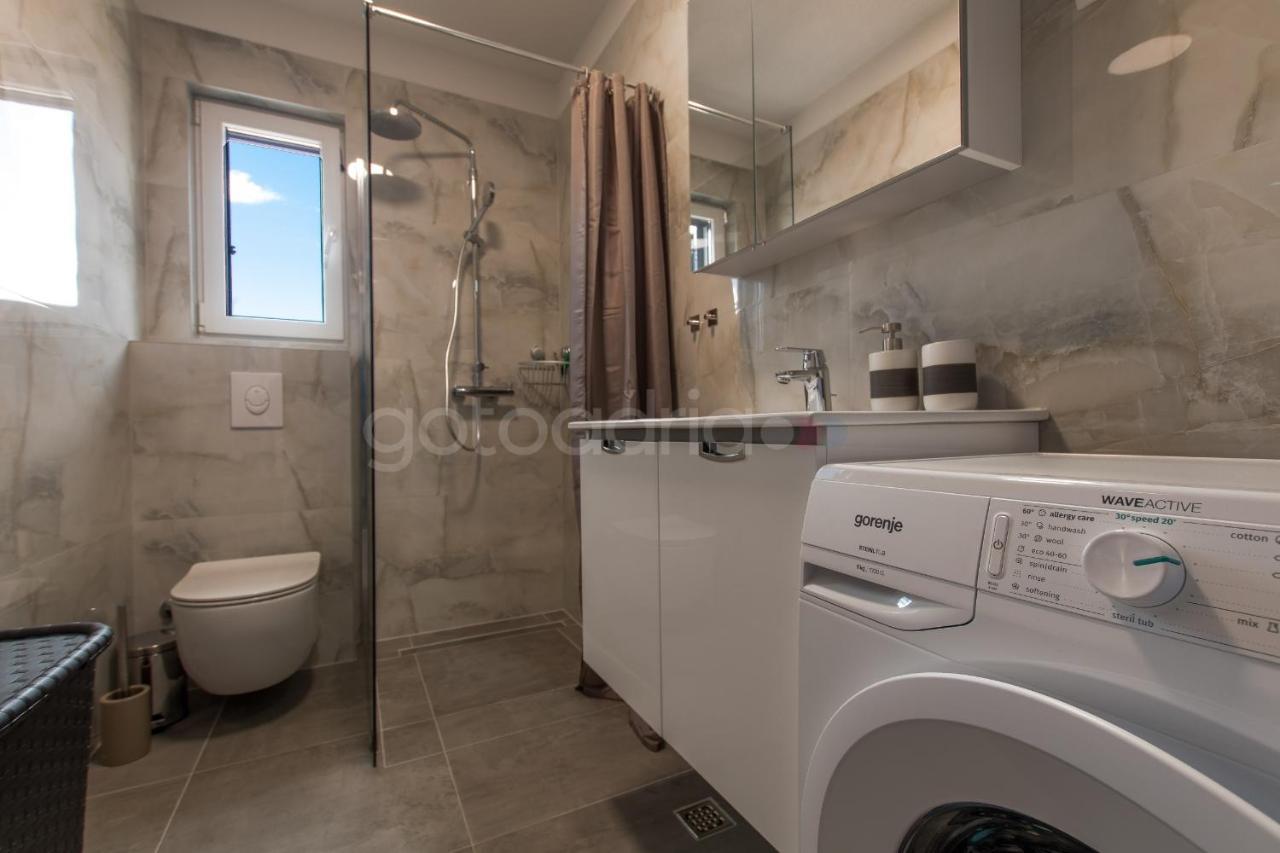 Sea View Apartments Diana Makarska Eksteriør bilde